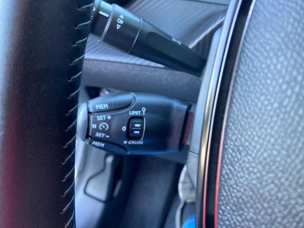 peugeot-208-2024-gasolina-1199cc