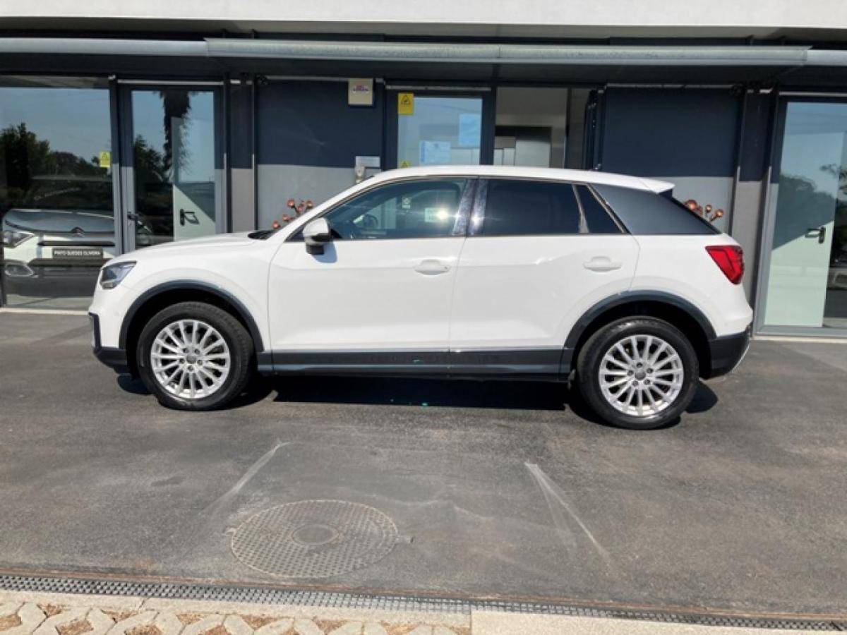 audi-q2-2020-gasolina-999cc