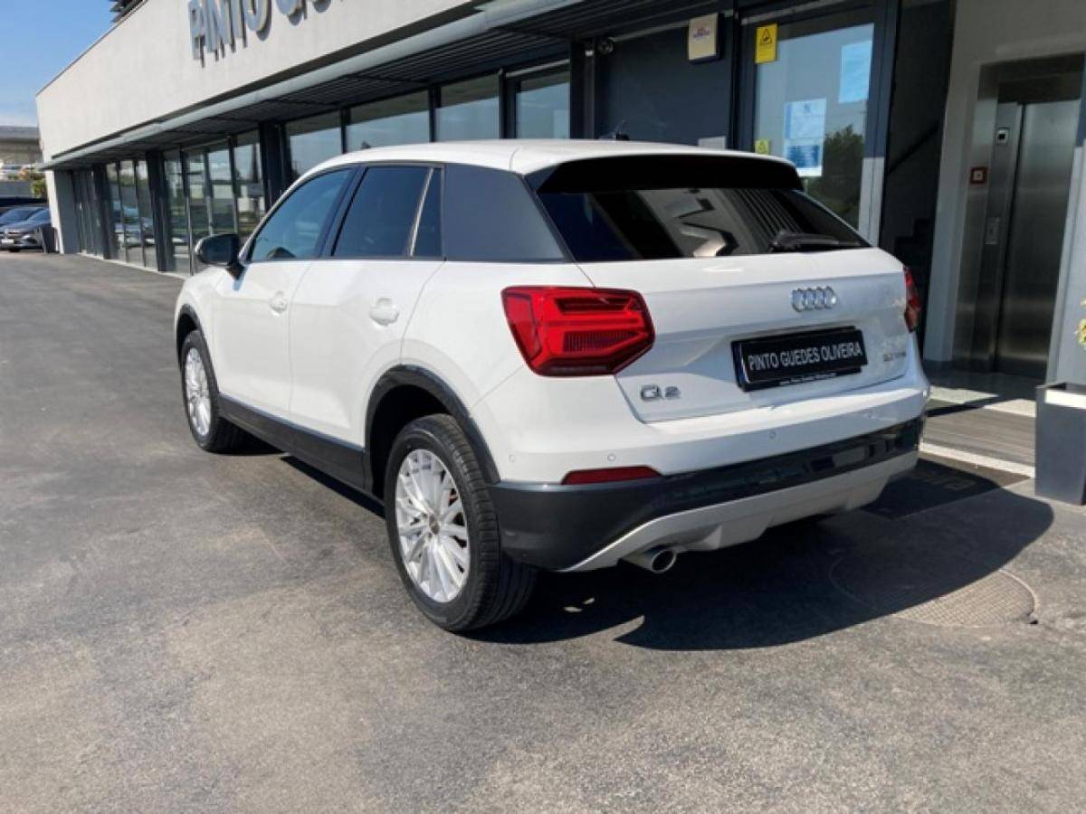 audi-q2-2020-gasolina-999cc