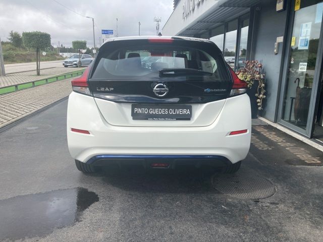 nissan-leaf-2020-eletrico-0cc