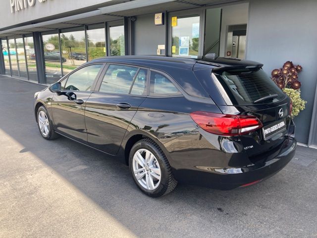 opel-astra-sport-tourer-2021-diesel-1496cc