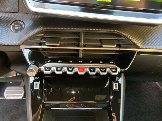 peugeot-2008-2023-diesel-1499cc