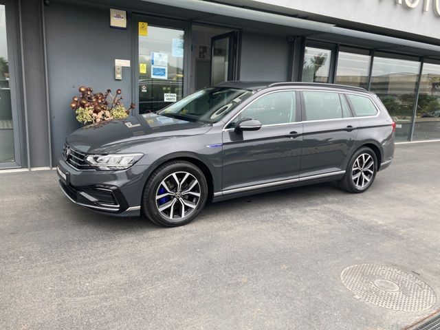 volkswagen-passat-variant-2021-hibrido-a-gasolina-1395cc