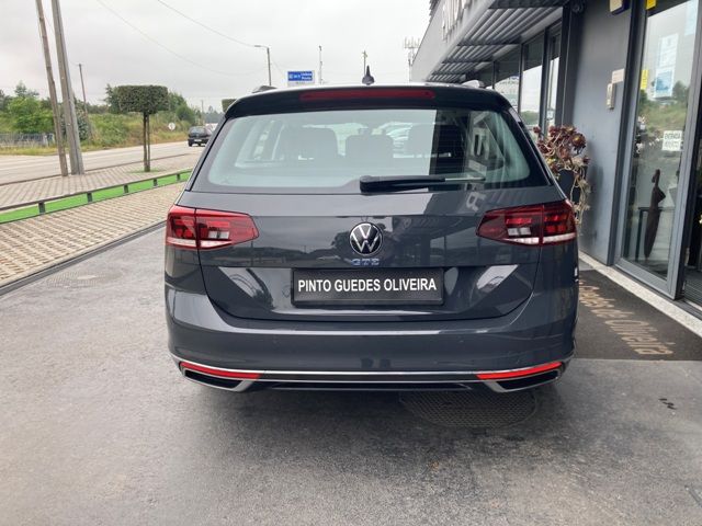 volkswagen-passat-variant-2021-hibrido-a-gasolina-1395cc