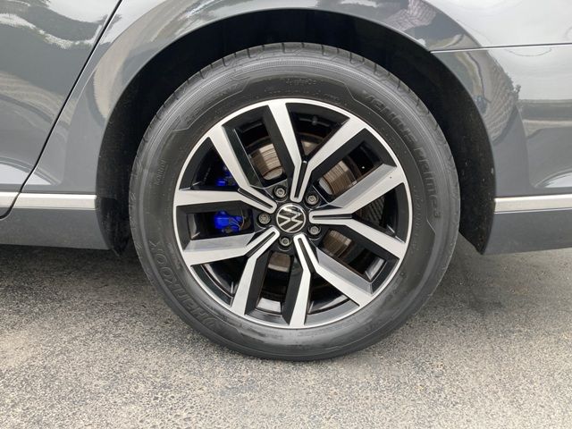 volkswagen-passat-variant-2021-hibrido-a-gasolina-1395cc