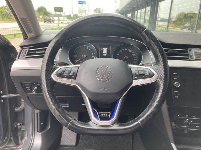 volkswagen-passat-variant-2021-hibrido-a-gasolina-1395cc