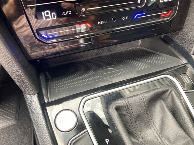 volkswagen-passat-variant-2021-hibrido-a-gasolina-1395cc