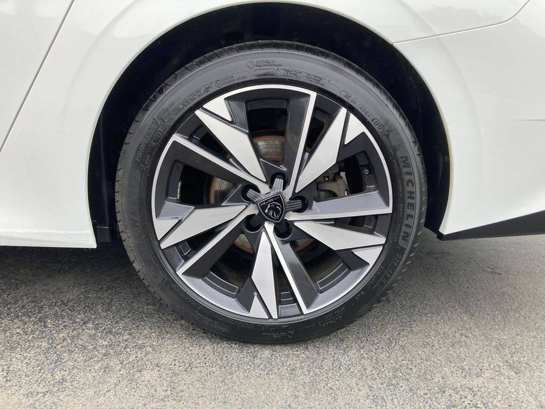 peugeot-308-sw-2022-diesel-1499cc