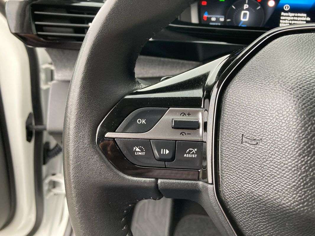 peugeot-308-sw-2022-diesel-1499cc