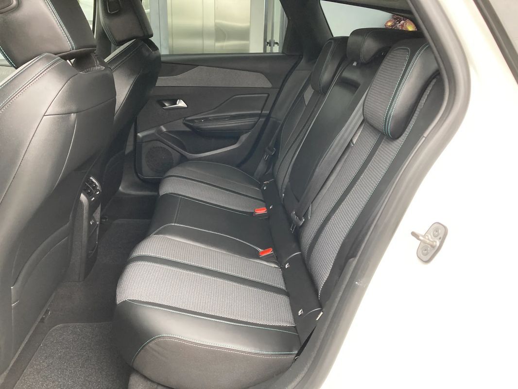 peugeot-308-sw-2022-diesel-1499cc