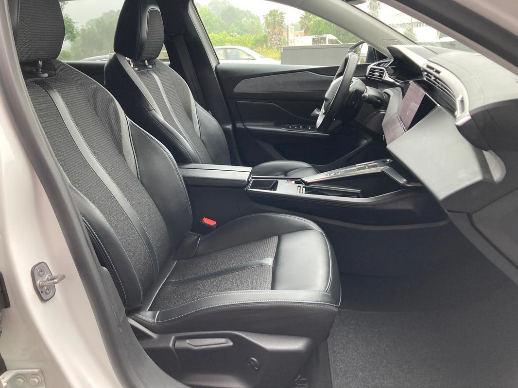 peugeot-308-sw-2022-diesel-1499cc