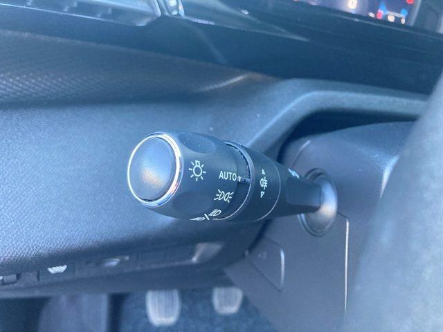 peugeot-308-sw-2022-diesel-1499cc