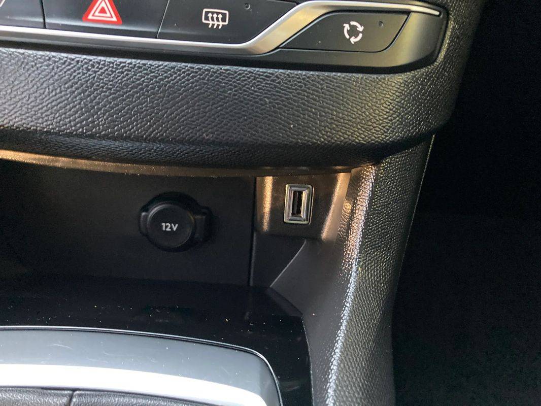 peugeot-308-sw-2021-diesel-1499cc