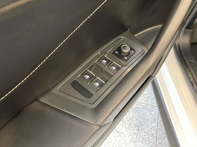 volkswagen-golf-cabriolet-2023-gasolina-999cc