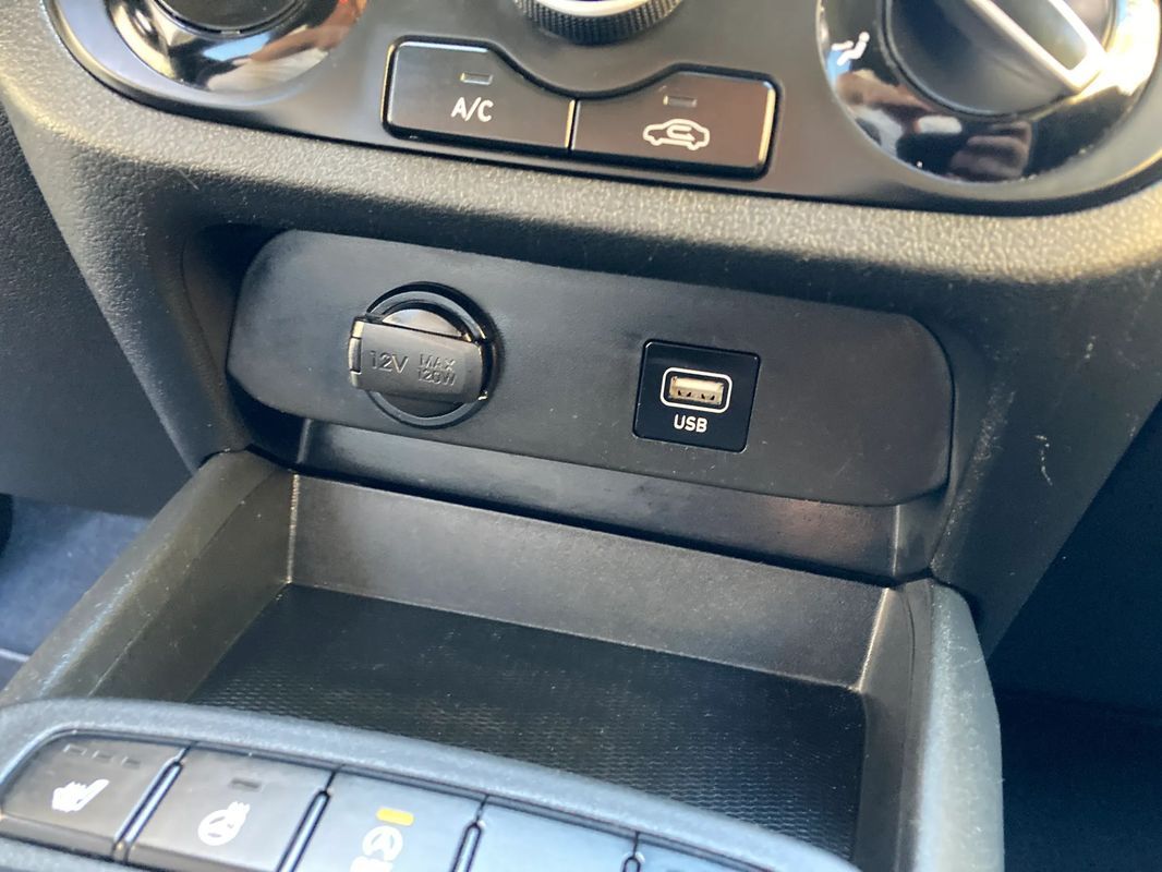 hyundai-i10-2021-gasolina-998cc