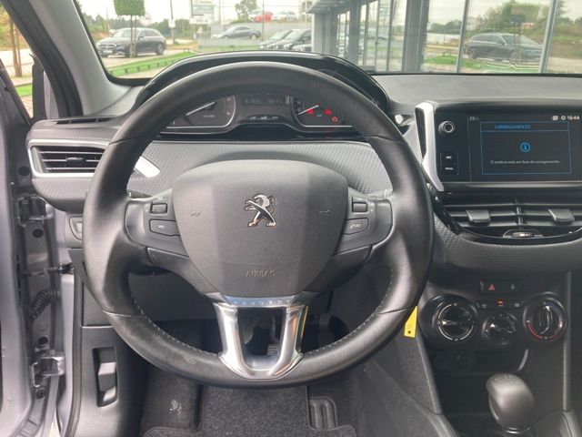peugeot-208-2019-diesel-1499cc
