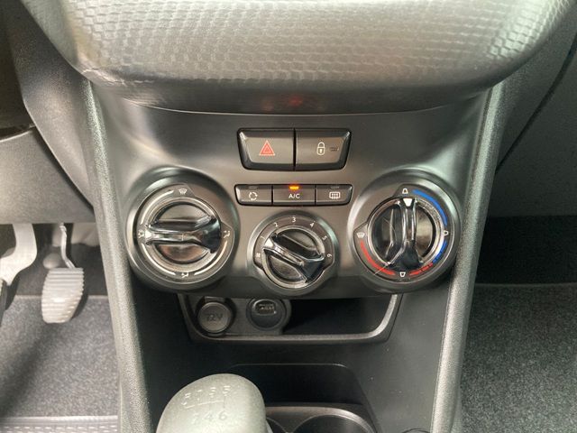 peugeot-208-2019-diesel-1499cc