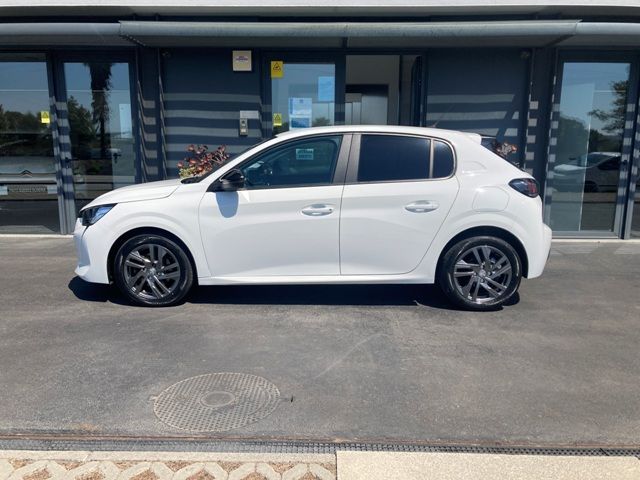 peugeot-208-2022-diesel-1499cc