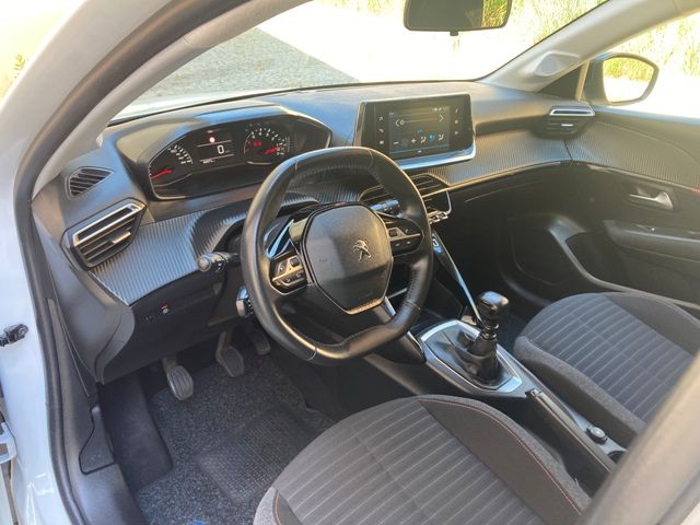 peugeot-208-2022-diesel-1499cc