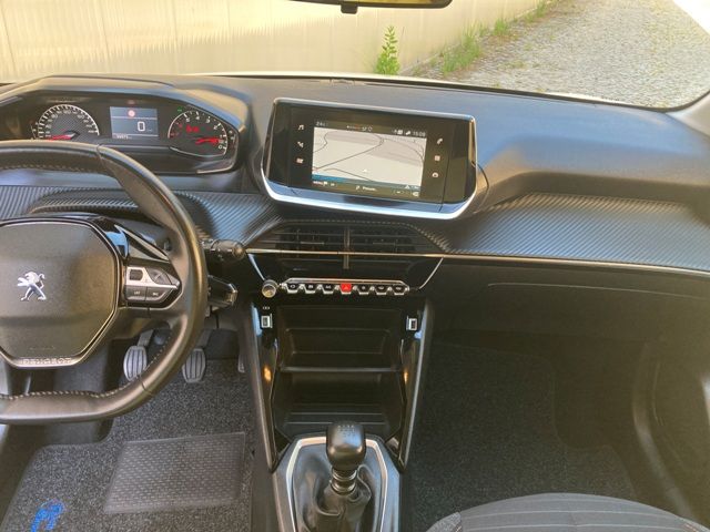 peugeot-208-2022-diesel-1499cc