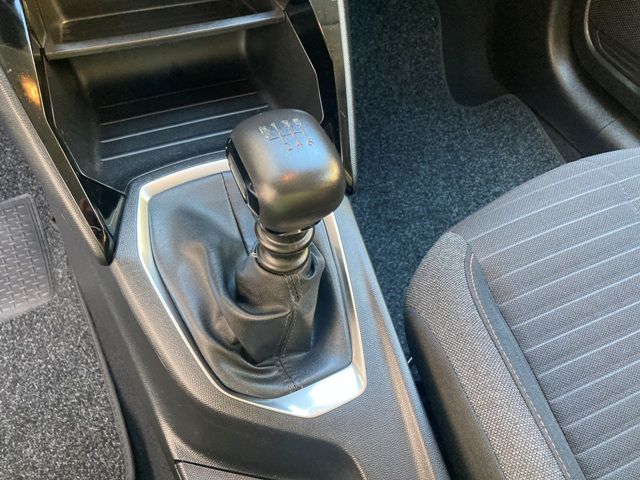 peugeot-208-2022-diesel-1499cc