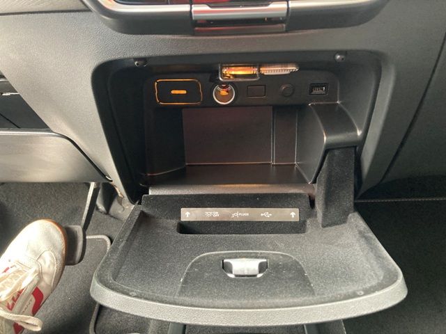 citroen-spacetourer-2021-diesel-1499cc
