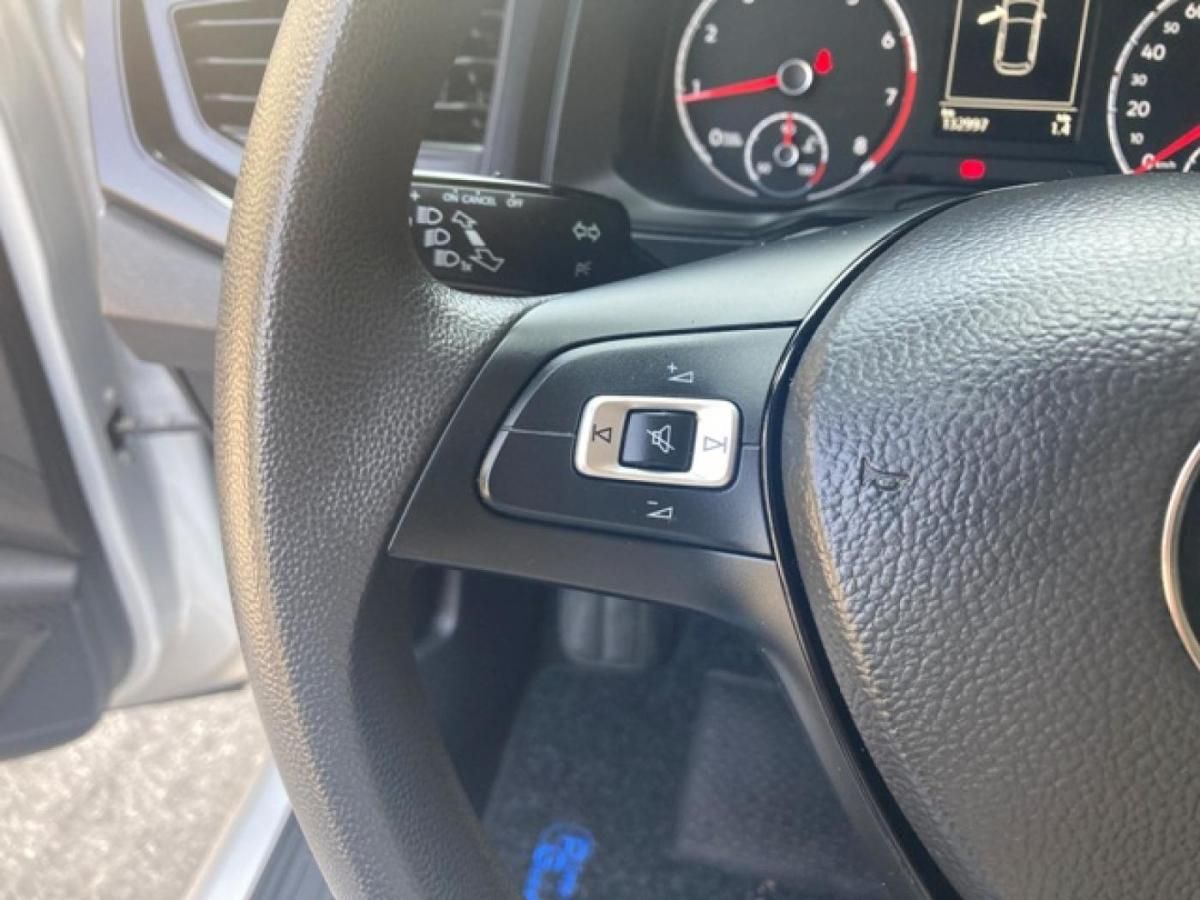 volkswagen-polo-2019-gasolina-999cc