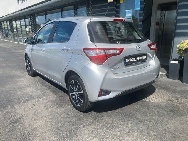 toyota-yaris-2020-gasolina-998cc