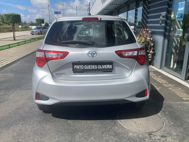 toyota-yaris-2020-gasolina-998cc