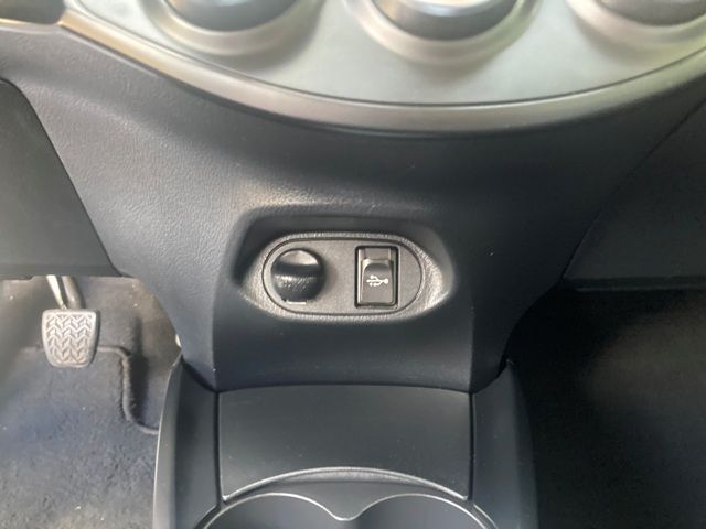 toyota-yaris-2020-gasolina-998cc