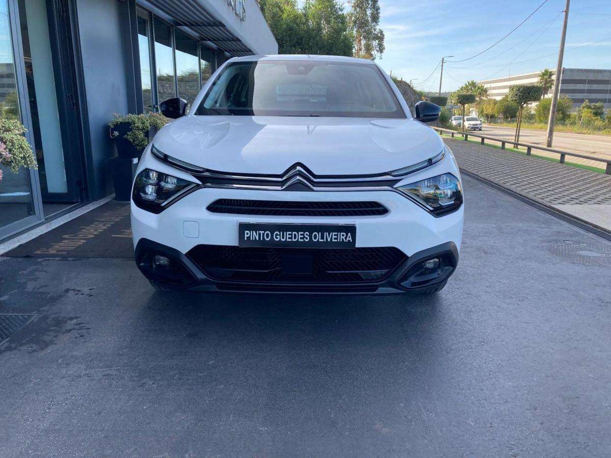 citroen-c4-2024-gasolina-1199cc