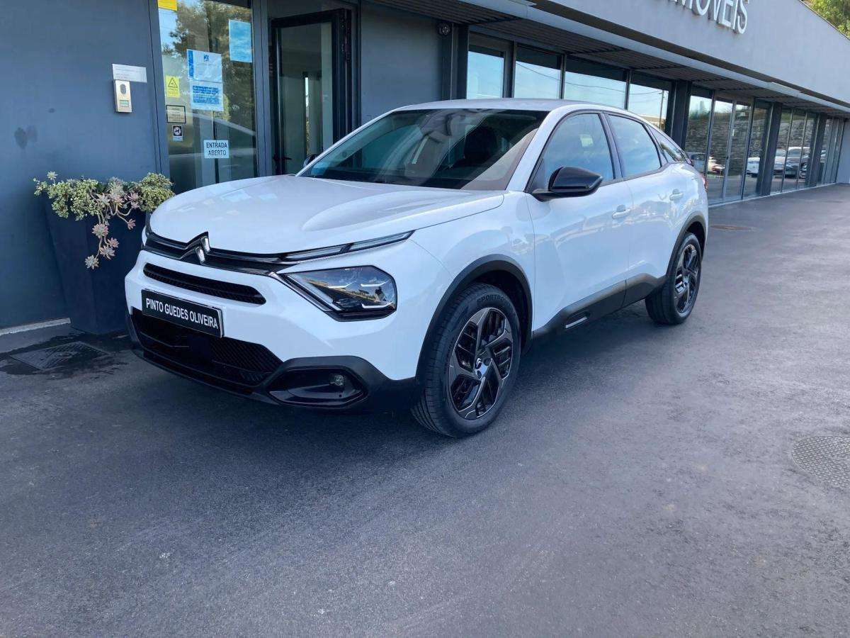citroen-c4-2024-gasolina-1199cc