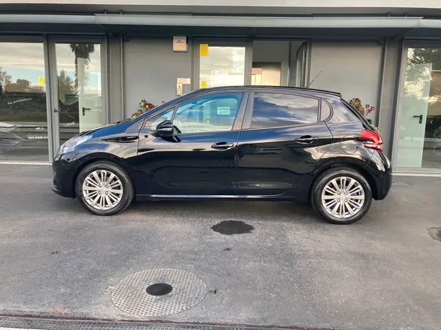 peugeot-208-2019-diesel-1499cc