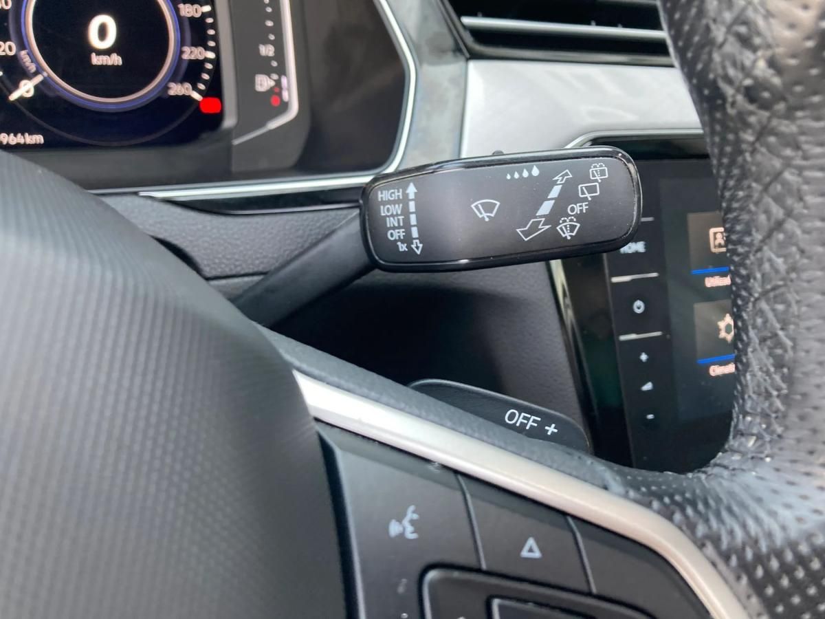 volkswagen-passat-variant-2022-hibrido-a-gasolina-1395cc