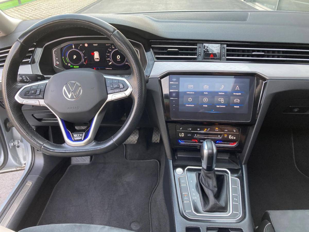 volkswagen-passat-variant-2022-hibrido-a-gasolina-1395cc