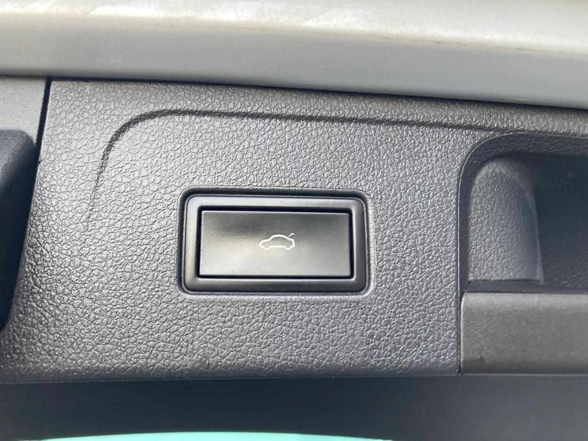 volkswagen-passat-variant-2022-hibrido-a-gasolina-1395cc