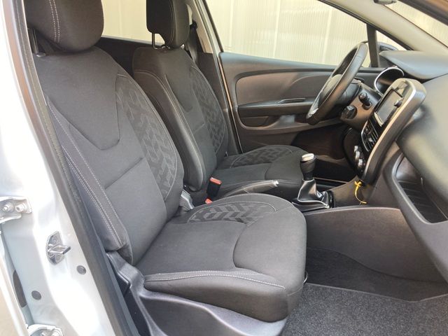 renault-clio-sport-tourer-2018-diesel-1461cc