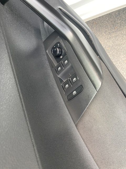volkswagen-polo-2020-gasolina-999cc