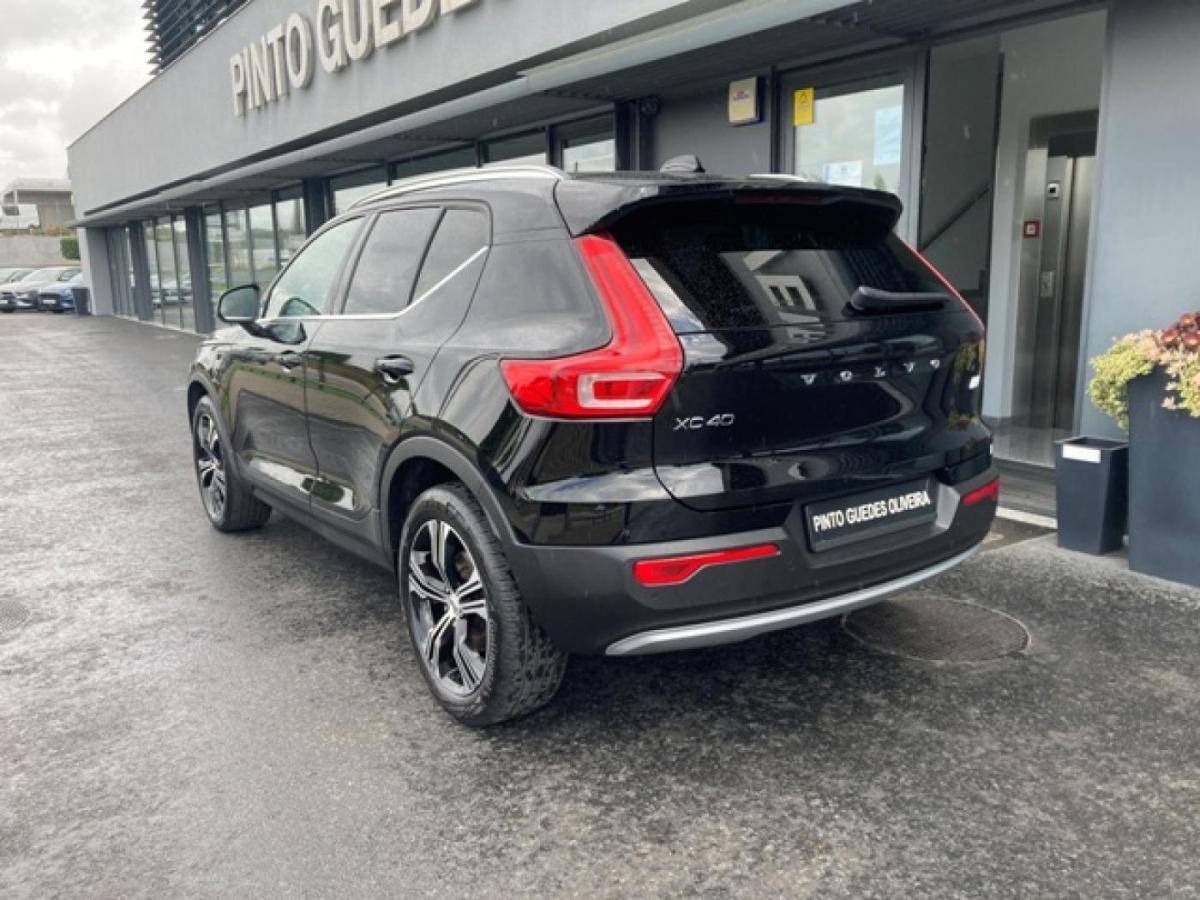 volvo-xc40-2022-hibrido-a-gasolina-1477cc