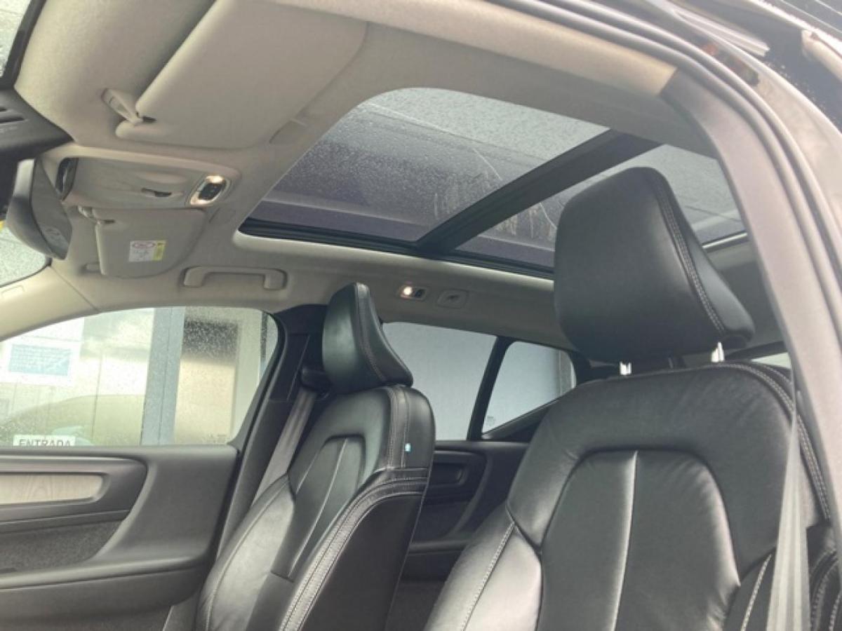 volvo-xc40-2022-hibrido-a-gasolina-1477cc