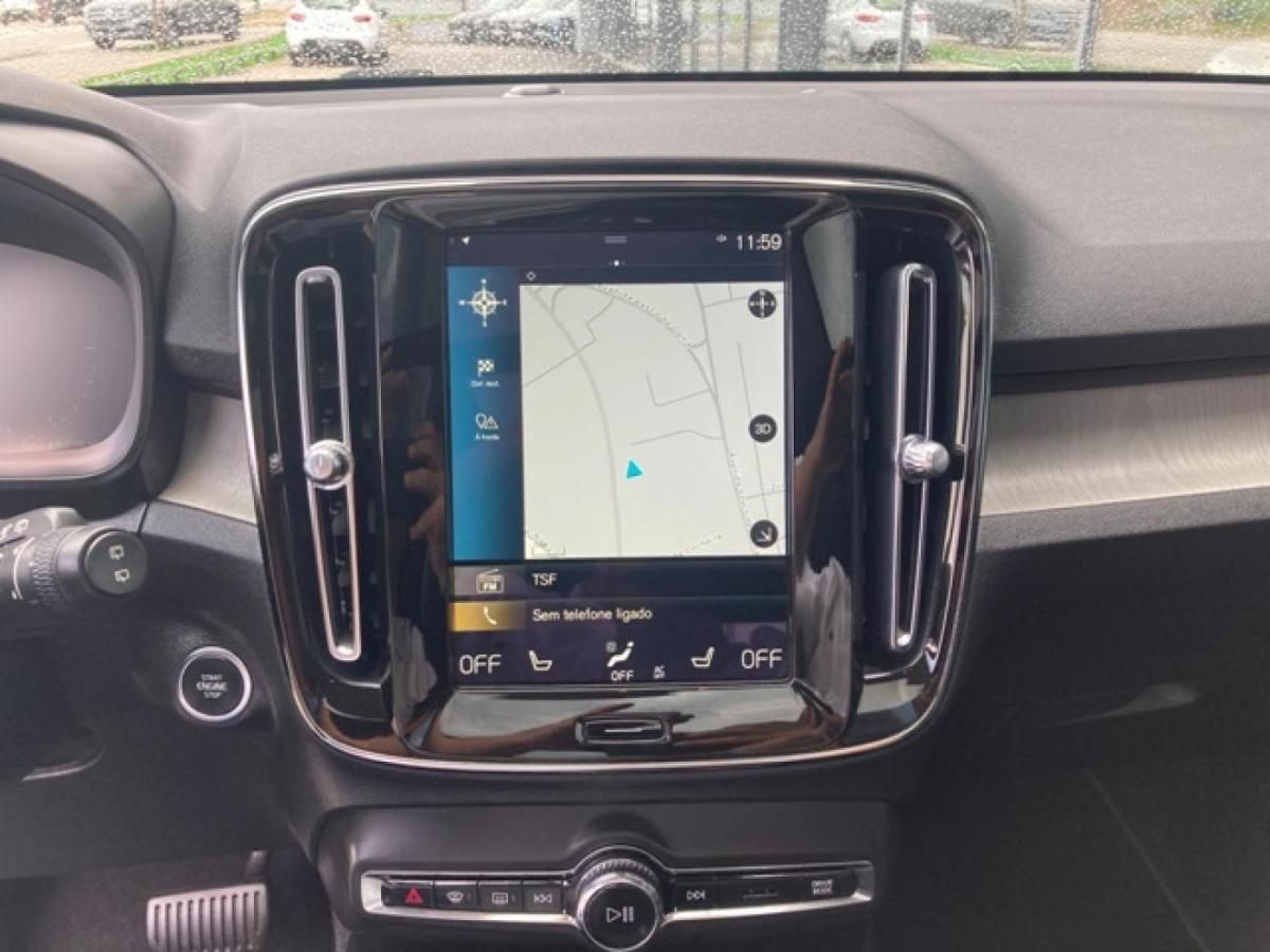 volvo-xc40-2022-hibrido-a-gasolina-1477cc