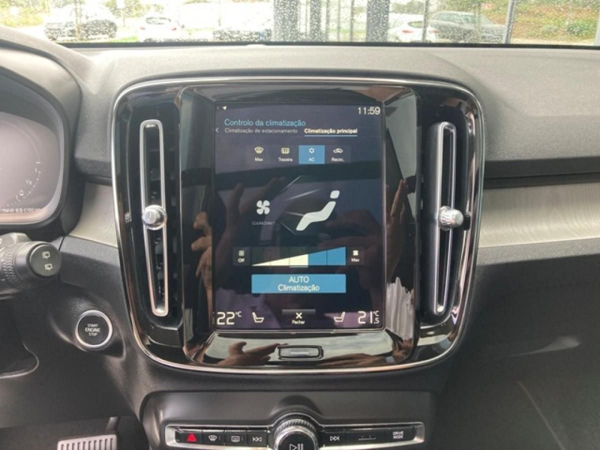 volvo-xc40-2022-hibrido-a-gasolina-1477cc