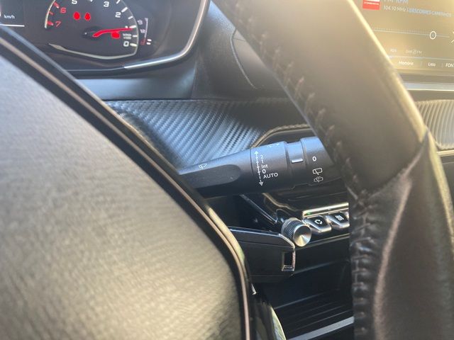 peugeot-2008-2021-gasolina-1199cc