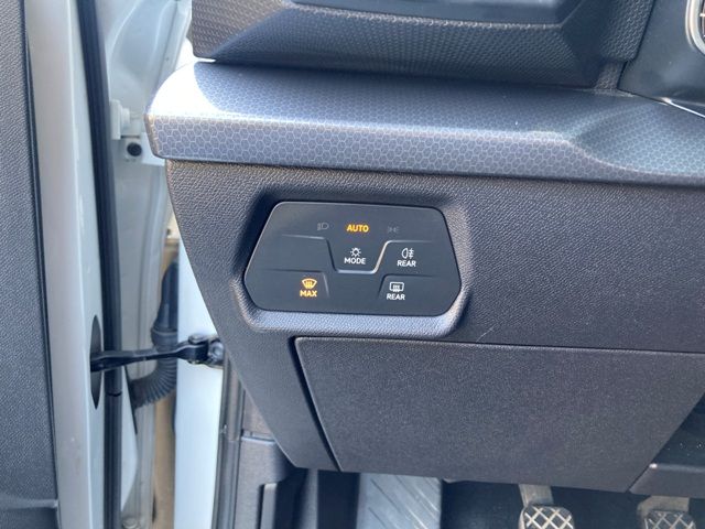 seat-leon-2022-gasolina-999cc