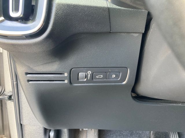 volvo-xc40-2021-hibrido-a-gasolina-1477cc