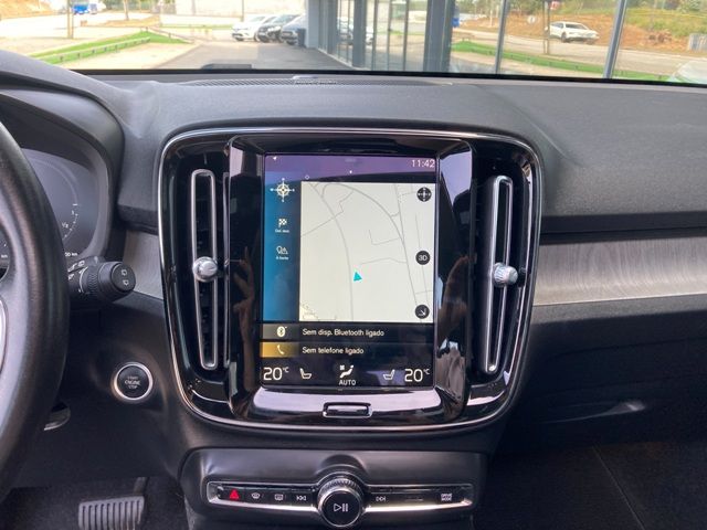 volvo-xc40-2021-hibrido-a-gasolina-1477cc