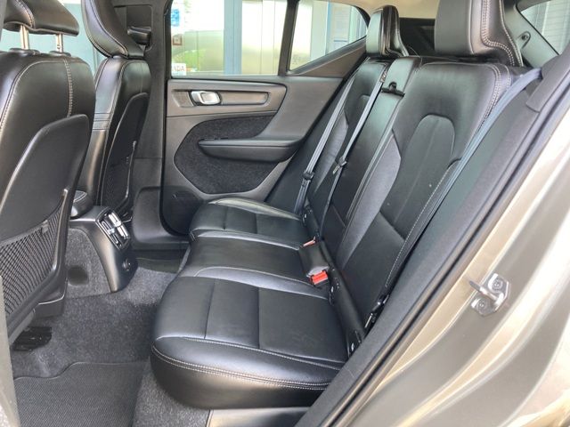 volvo-xc40-2021-hibrido-a-gasolina-1477cc