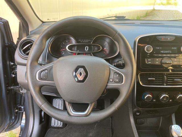 renault-clio-sport-tourer-2019-diesel-1461cc