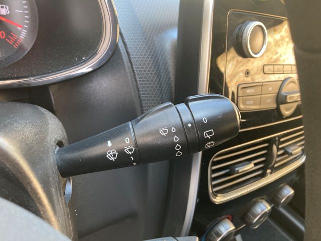 renault-clio-sport-tourer-2019-diesel-1461cc