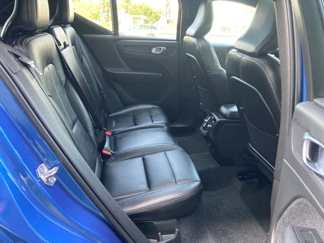 volvo-xc40-2020-gasolina-1969cc